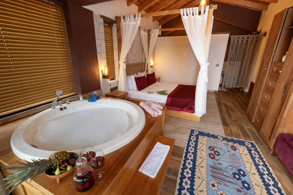 Villa - 2 Yatak Odalı,Bahçe Manzaralı