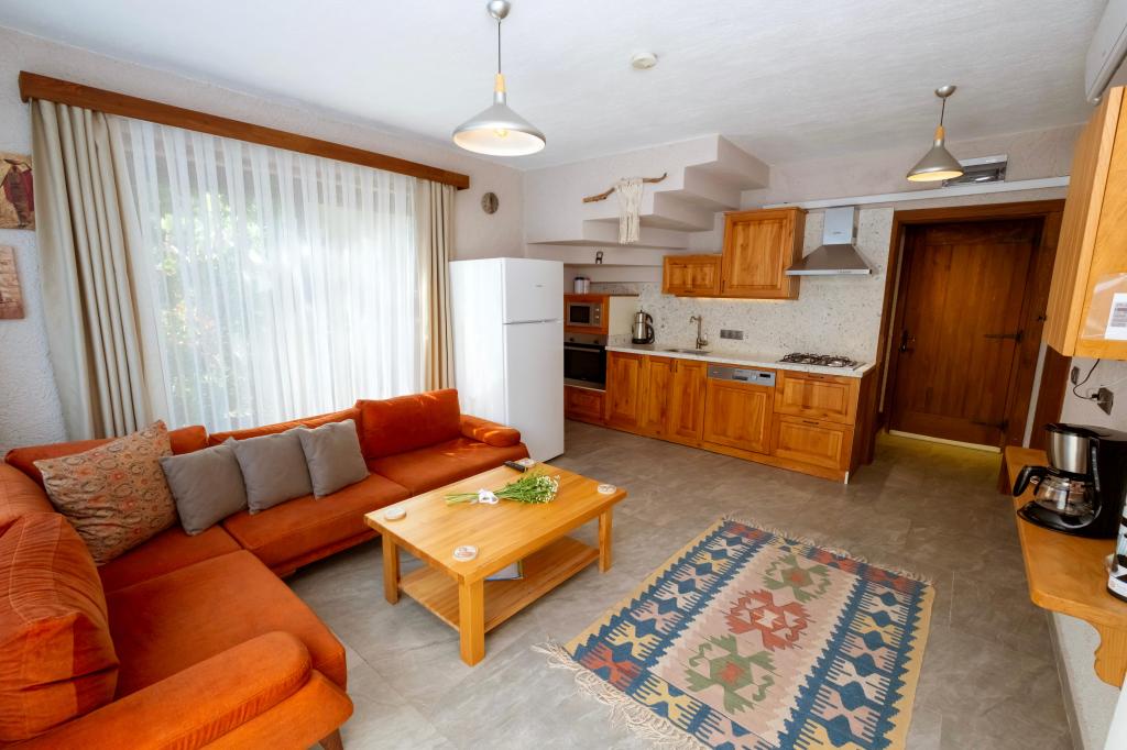 Villa - 3 Yatak Odalı,Bahçe Manzaralı