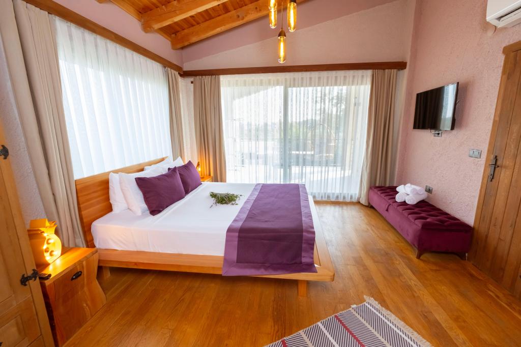 Villa - 3 Yatak Odalı,Bahçe Manzaralı