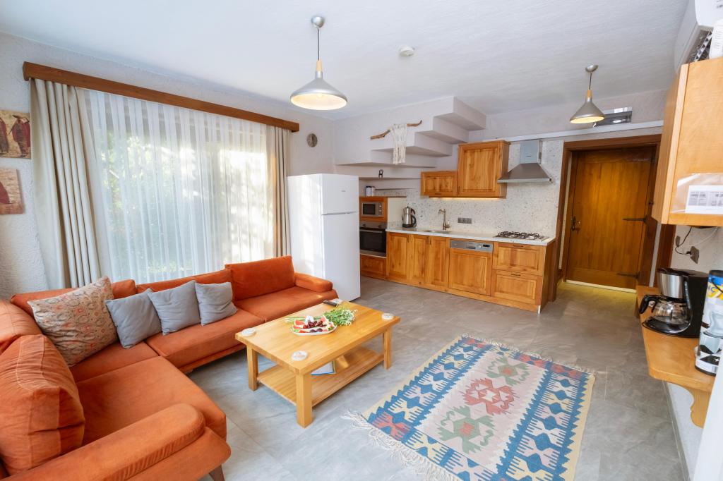 Villa - 3 Yatak Odalı,Bahçe Manzaralı