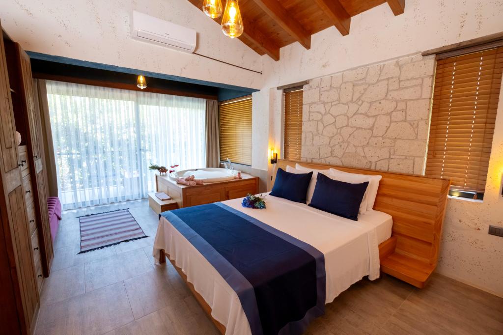 Villa - 2 Yatak Odalı,Bahçe Manzaralı