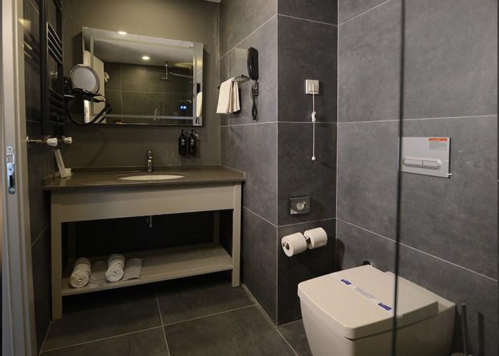 Suit Oda, Orman Manzaralı