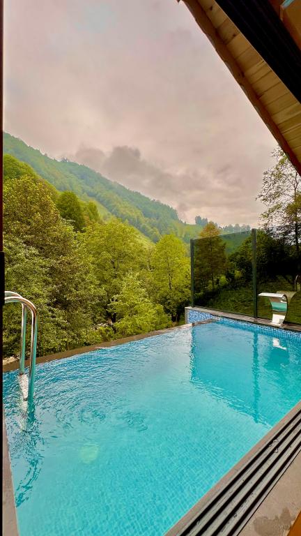 Bungalow,Havuz ve Doğa Manzaralı