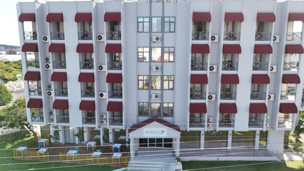 Winecity Boutique Hotel