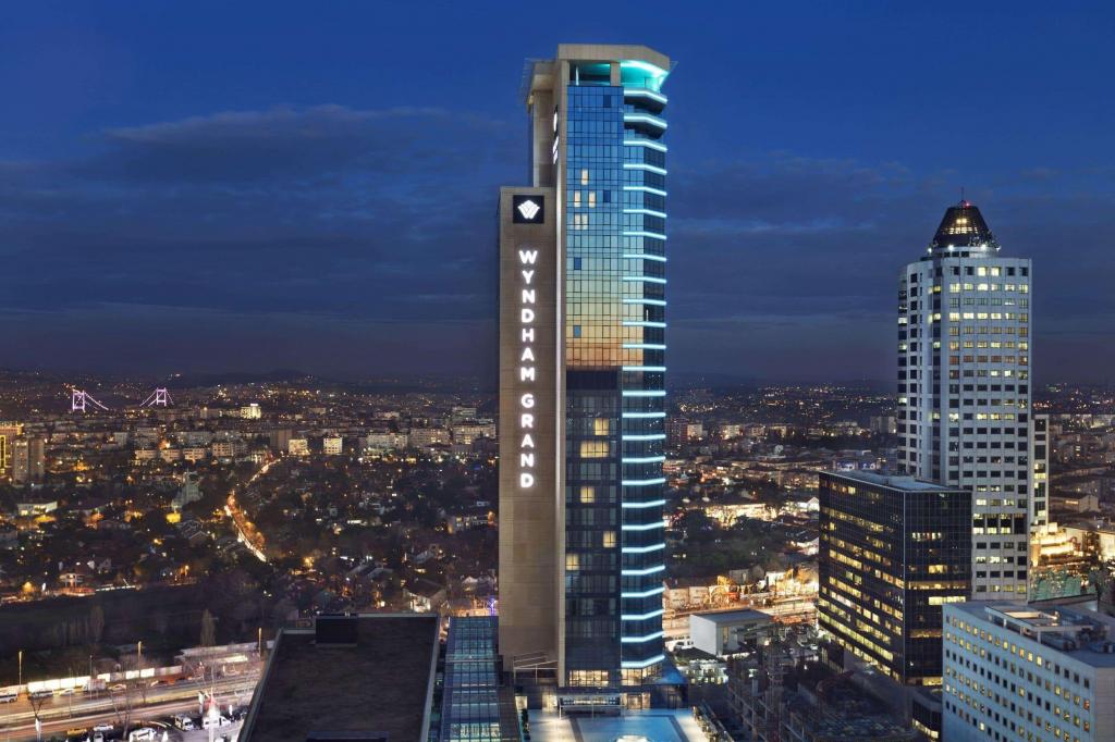 Wyndham Grand İstanbul Levent Hotel & Conference Center