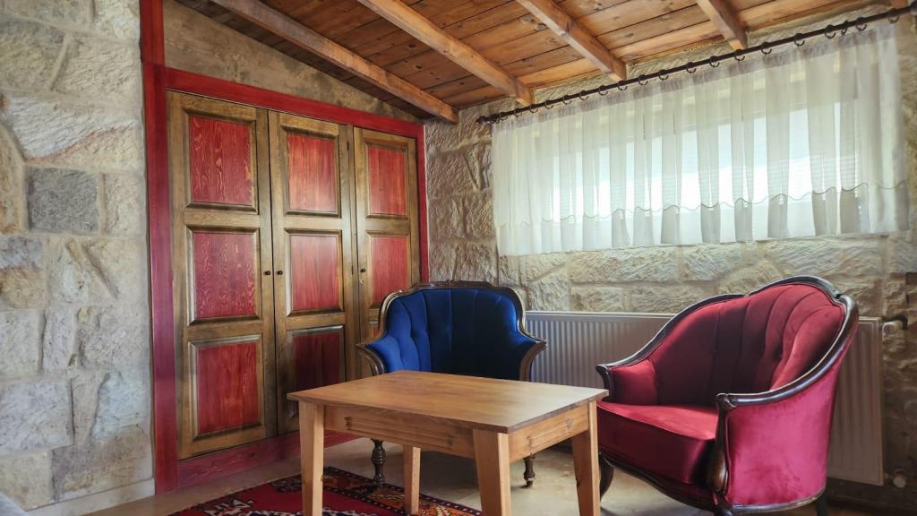 Özel Teraslı Suite - Jakuzili,Bahçe Manzaralı,Jakuzili