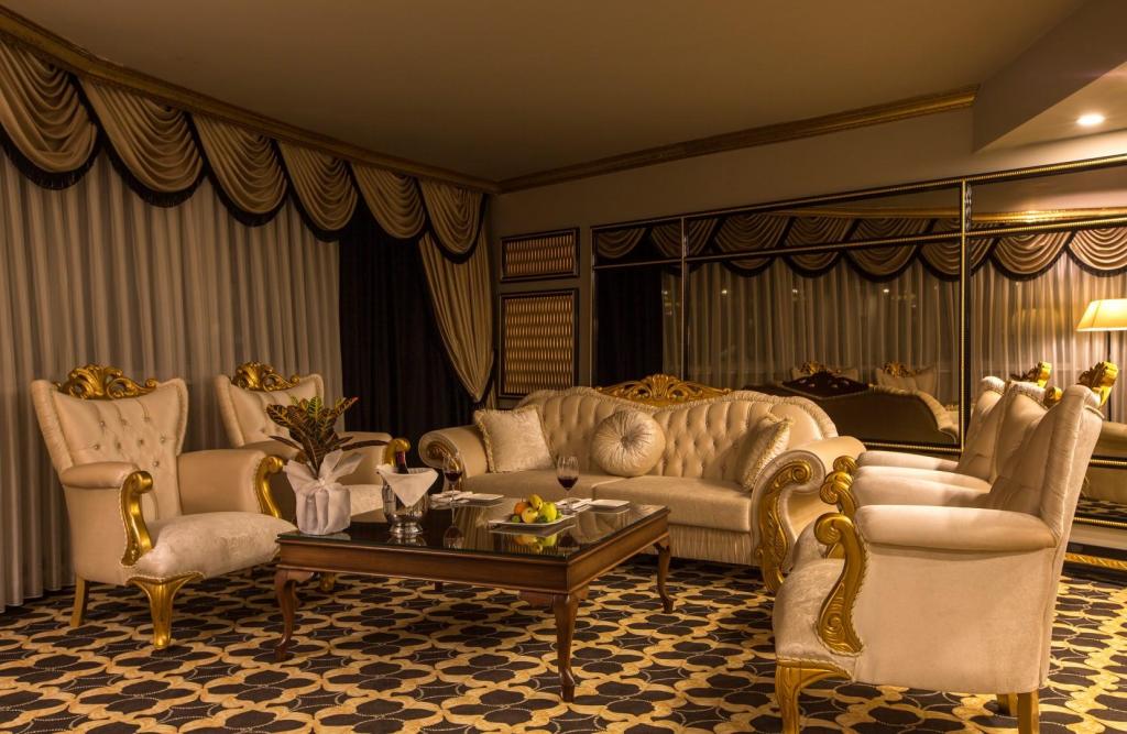 King Suite