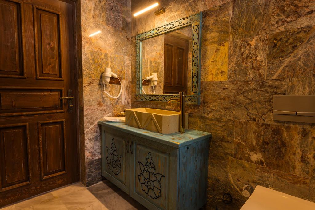 Turquenite Room,Dağ Manzaralı,Balkon veya Teraslı
