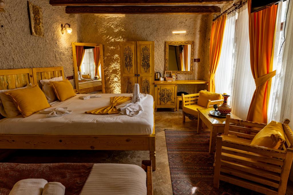 Gold Stone Suite Room,Avlu Manzaralı,Bahçe Katı