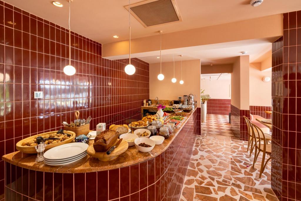 hotel-image