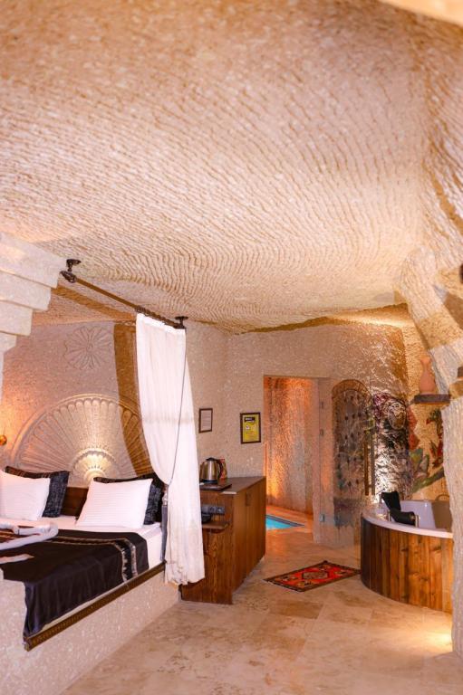 King Cave Suite,Avlu Manzaralı,Havuzlu