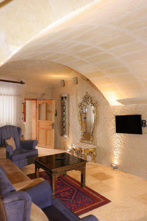 King Cave Suite,Avlu Manzaralı,Havuzlu