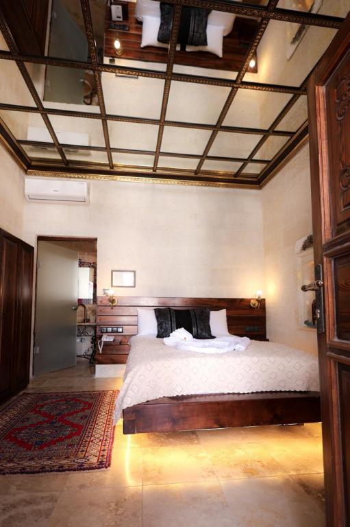 Deluxe Oda,Bahçe veya Sokak Manzaralı,1. Kat
