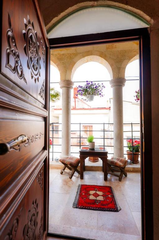 Deluxe Oda,Bahçe veya Sokak Manzaralı,1. Kat