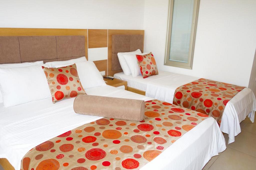 Deluxe Oda, Bahçe Manzaralı (3 Kişilik, Balkonlu)