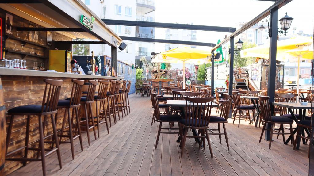 Pirate Lair Pub