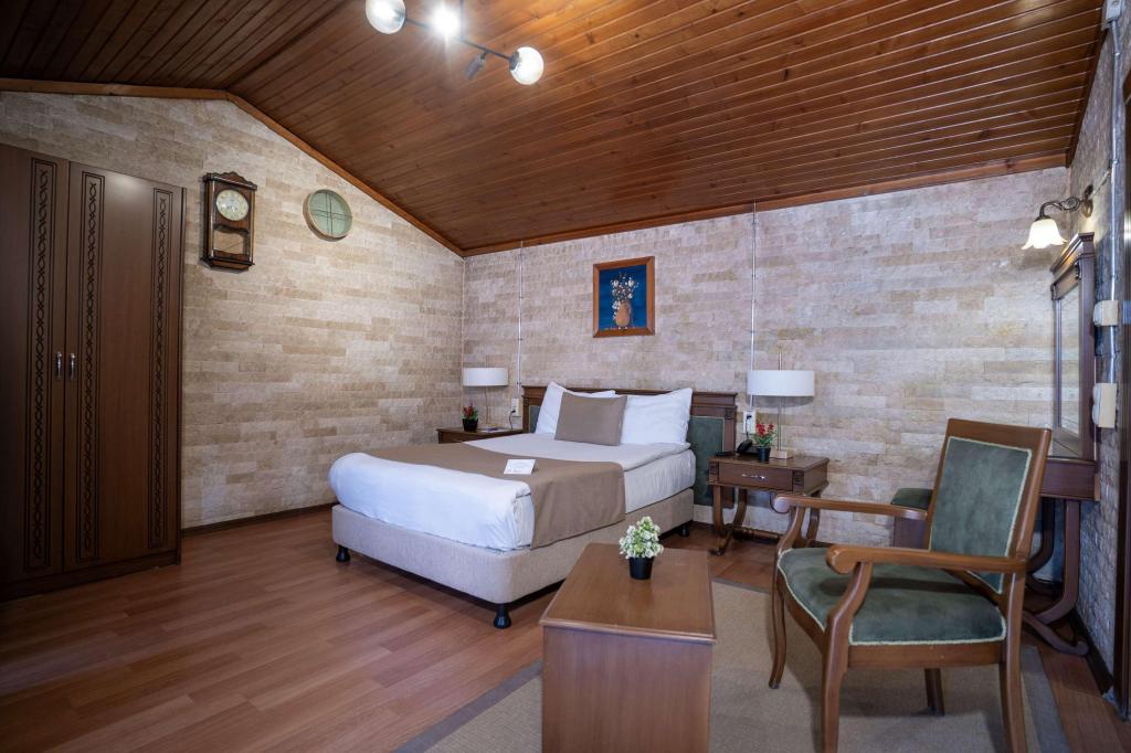 Standard Room, Garden View (1 Person)