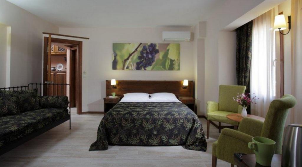 Deluxe Oda, Kısmi Deniz Manzaralı (3 Kişilik)