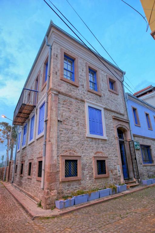 Deniz Önü Otel