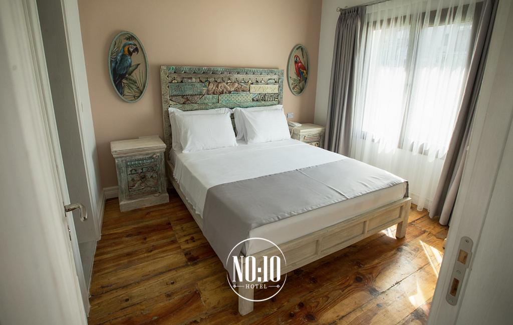 Standart Oda, Bahçe Manzaralı