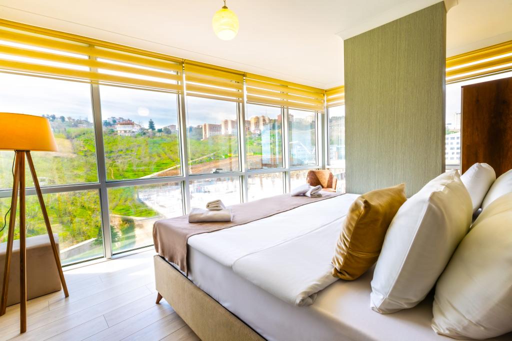 King Suite Room, Garden View