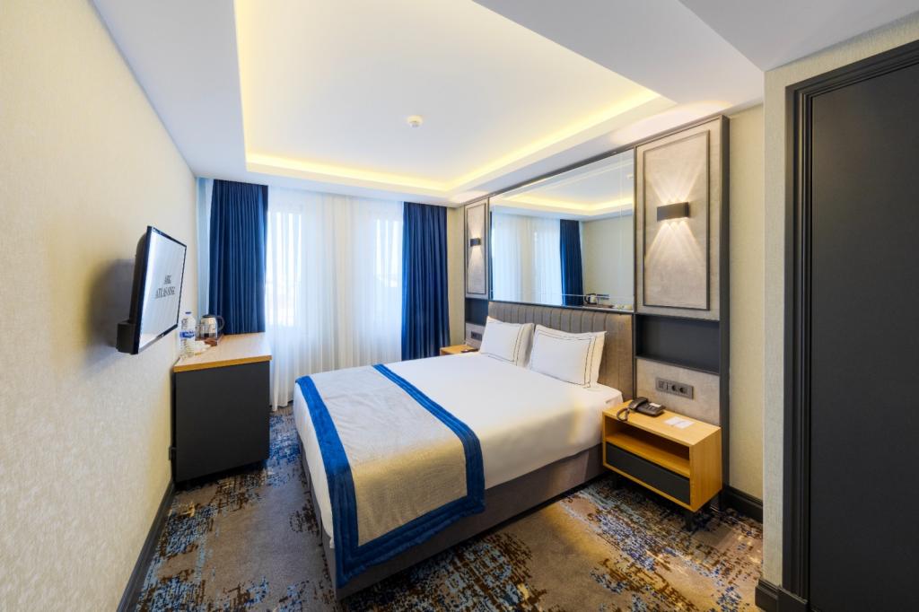Deluxe King Oda, Şehir Manzaralı (Sigara İçilemez)