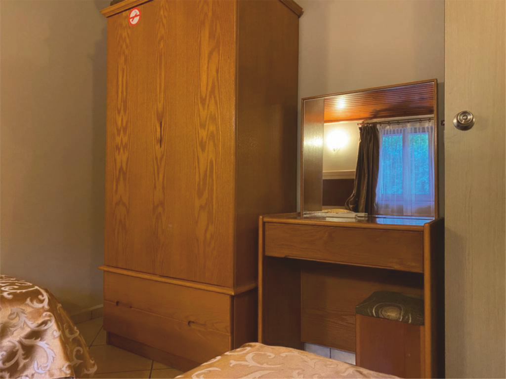 Standard Room, Land View