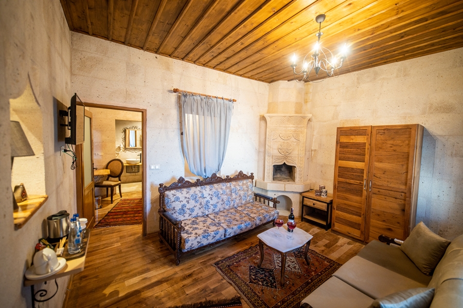 Standard Room, Courtyard View (4 Person)