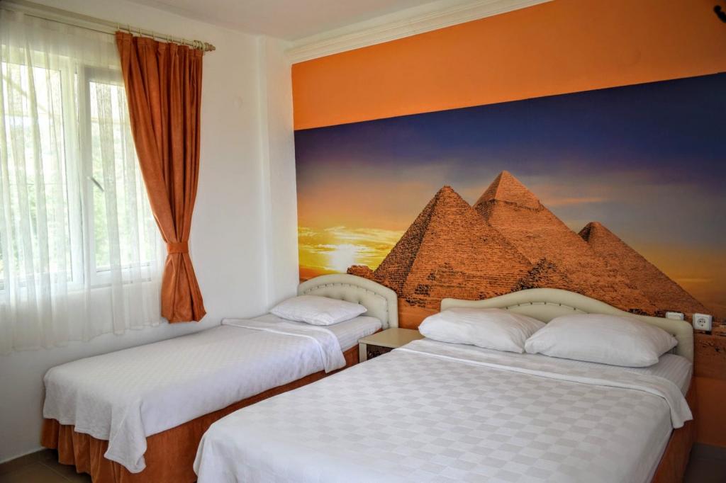 Standard Room, Mountain View (Balcony)
