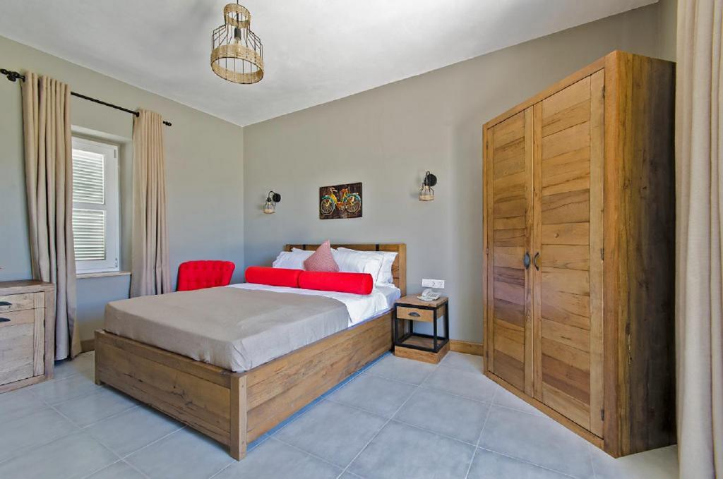 Deluxe Garden,Bahçe Manzaralı,Bahçe Katı
