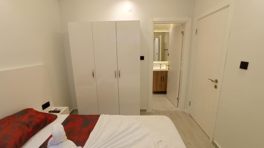 Economy Room, Viewless (Balcony)