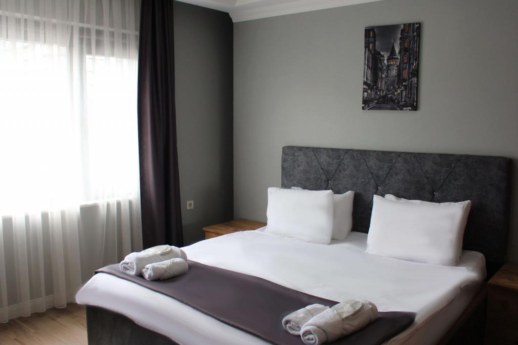 Standard Room, City View