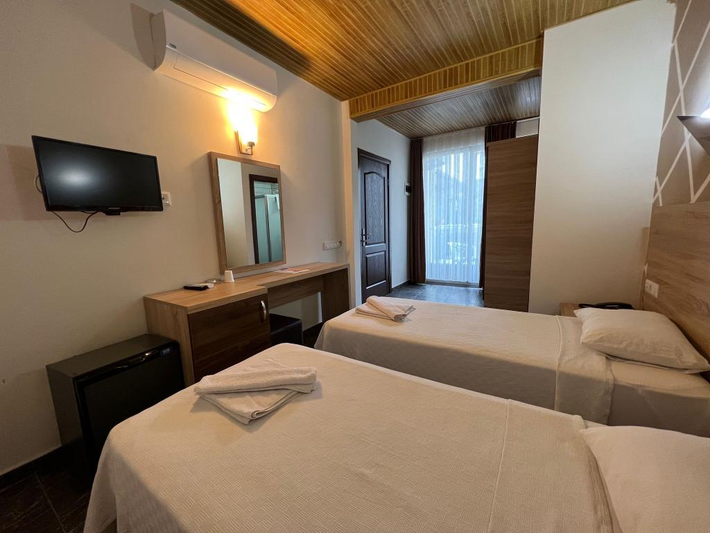 Standart Oda, Bahçe Manzaralı (Balkonlu, Mutfaksız)