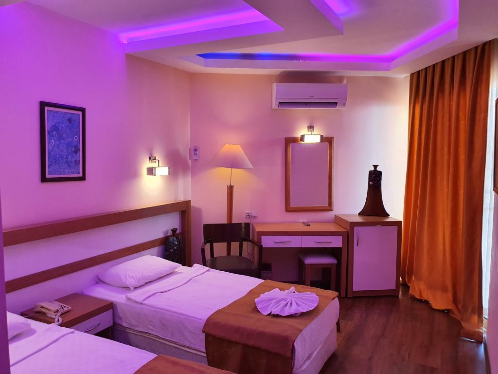 Otel Resmi