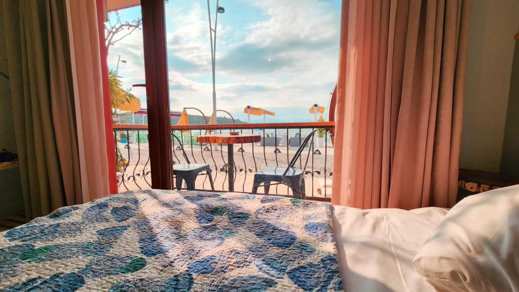 Deluxe Bahçe Katı Oda, Deniz Manzaralı