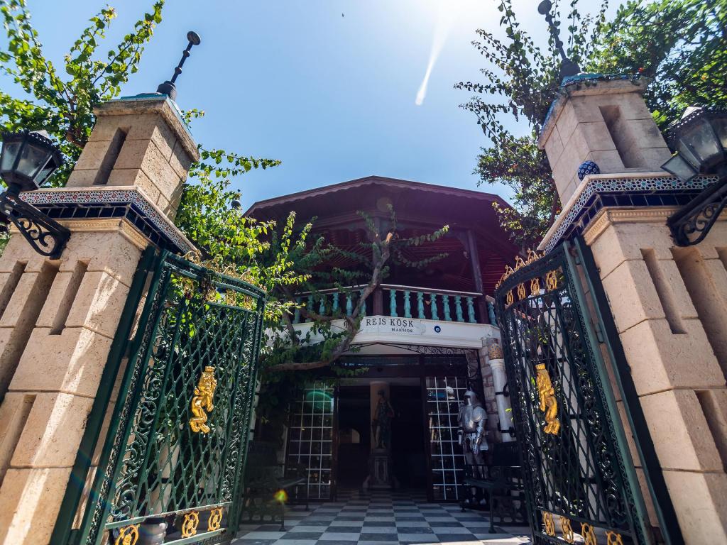 hotel-image