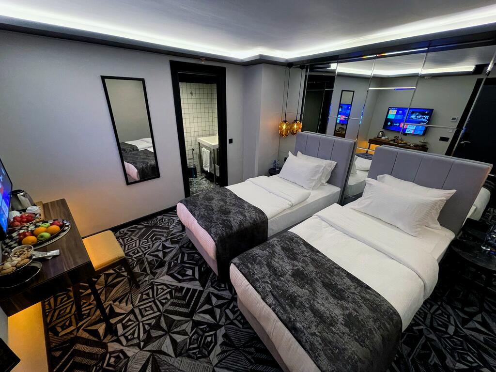 Otel Resmi