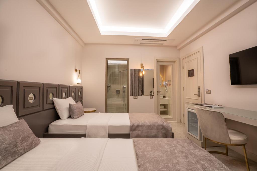 Standard Room, Viewless