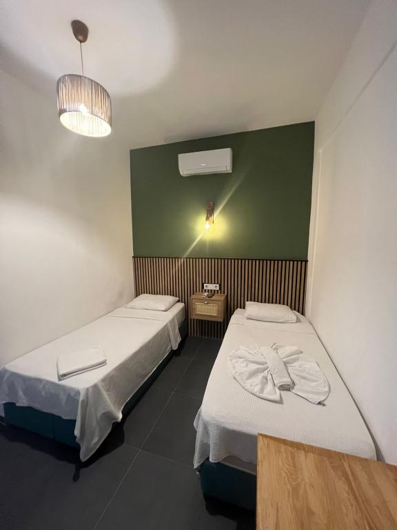 Standart Oda, Bahçe Manzaralı