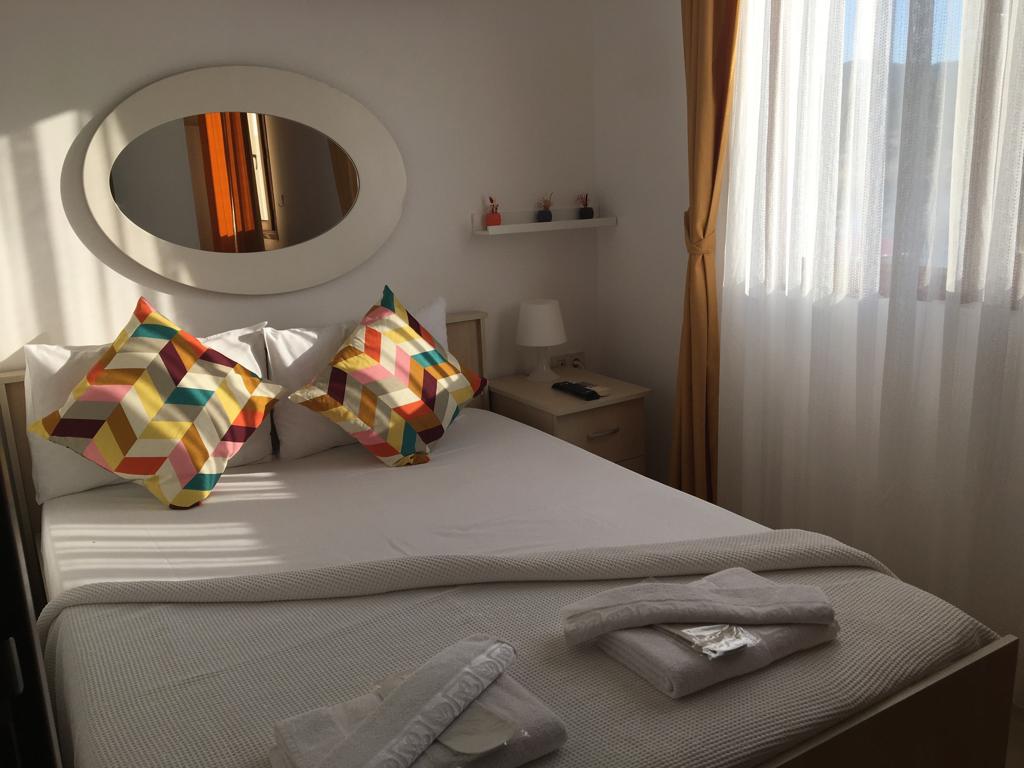 Economy Room, Mountain View (Without Balcony)
