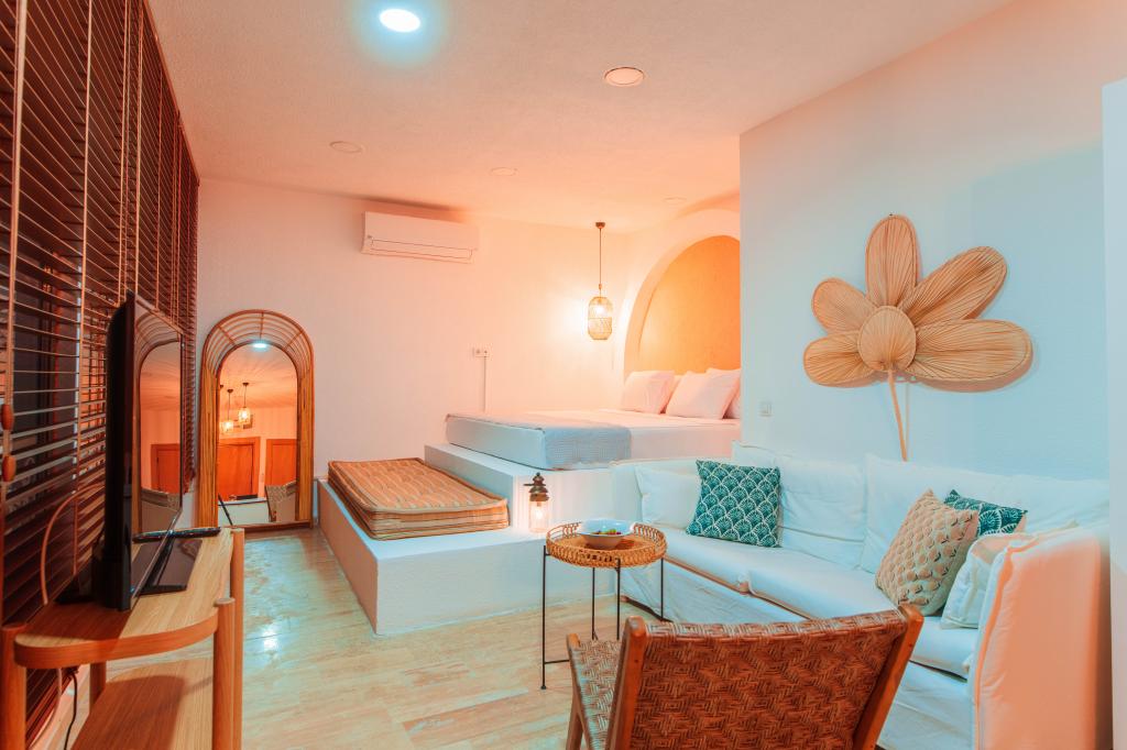 Deluxe Room, Sea View (Jacuzzi)