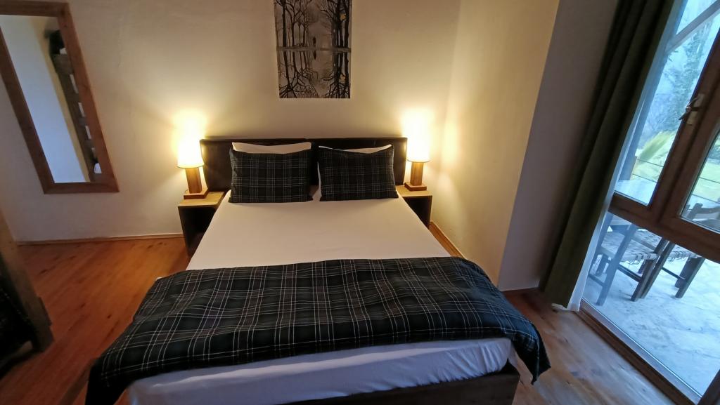 Standart Oda, Dağ Manzaralı (3 Kişilik)