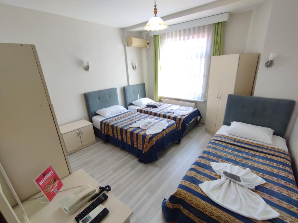 Standart Oda, Şehir Manzaralı (3 Kişilik)