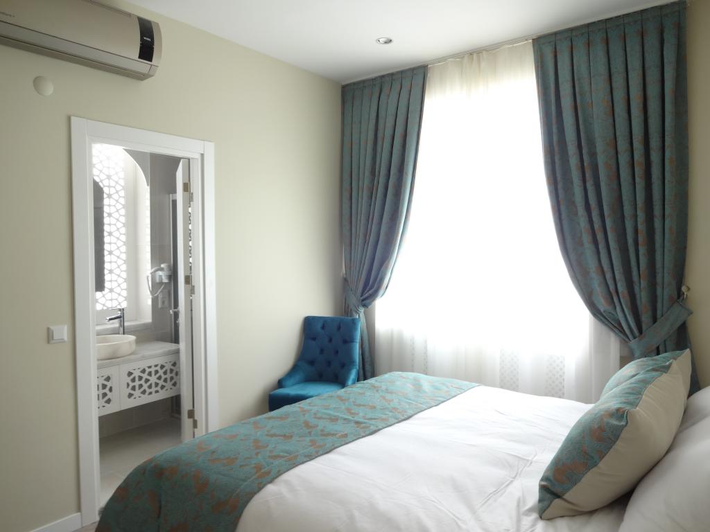 Deluxe Suit Oda, Şehir Manzaralı