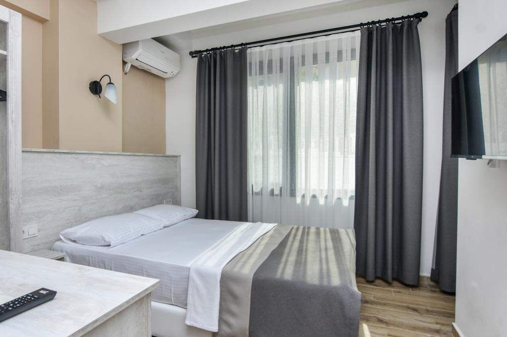 Standard Room, Garden View
