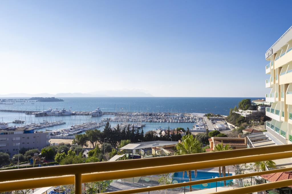 hotel-image