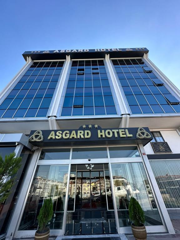 Asgard Hotel