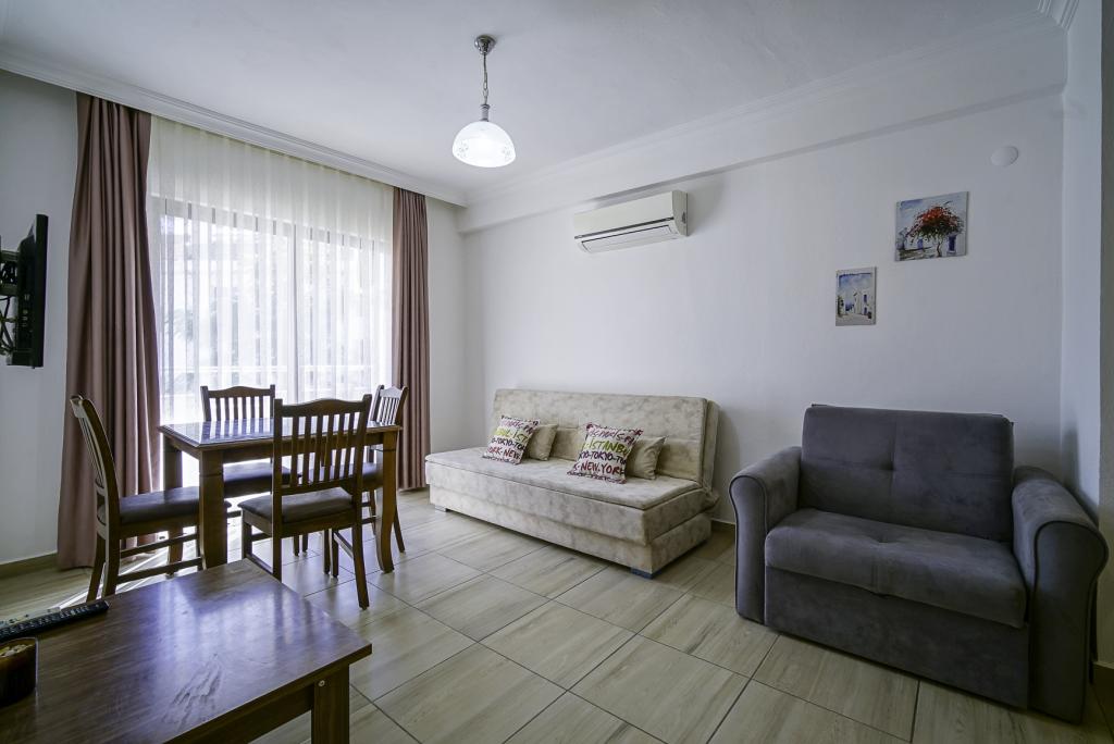 Standard Room (Balcony)