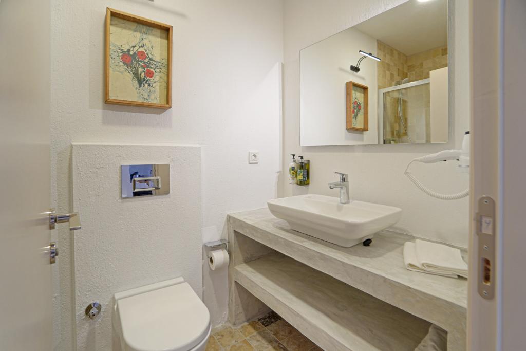 Aile Suiti,Sokak Manzaralı