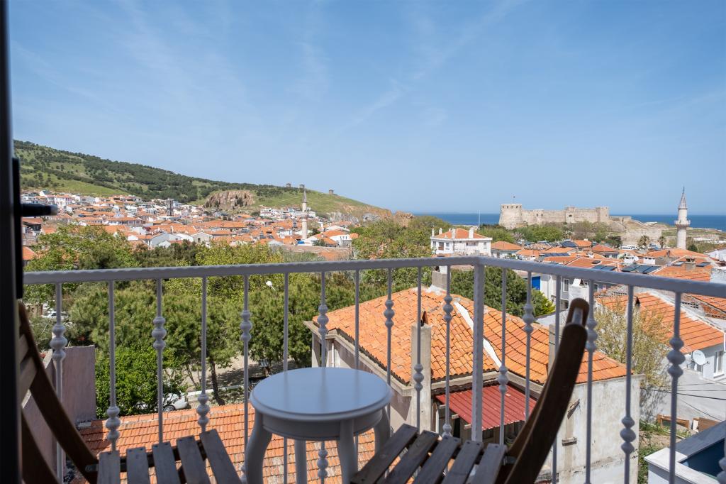 Deluxe Room, Sea View (Balcony)